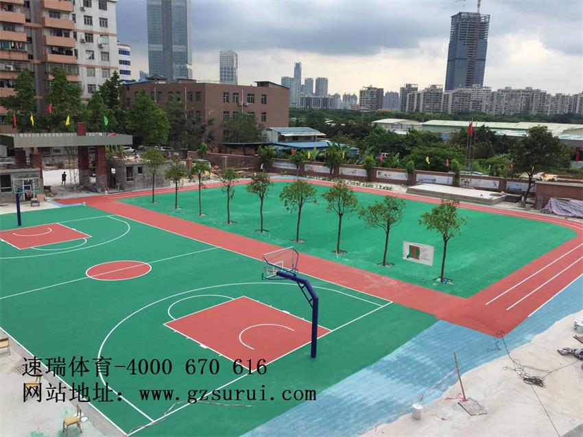 丙烯酸籃球場施工.jpg